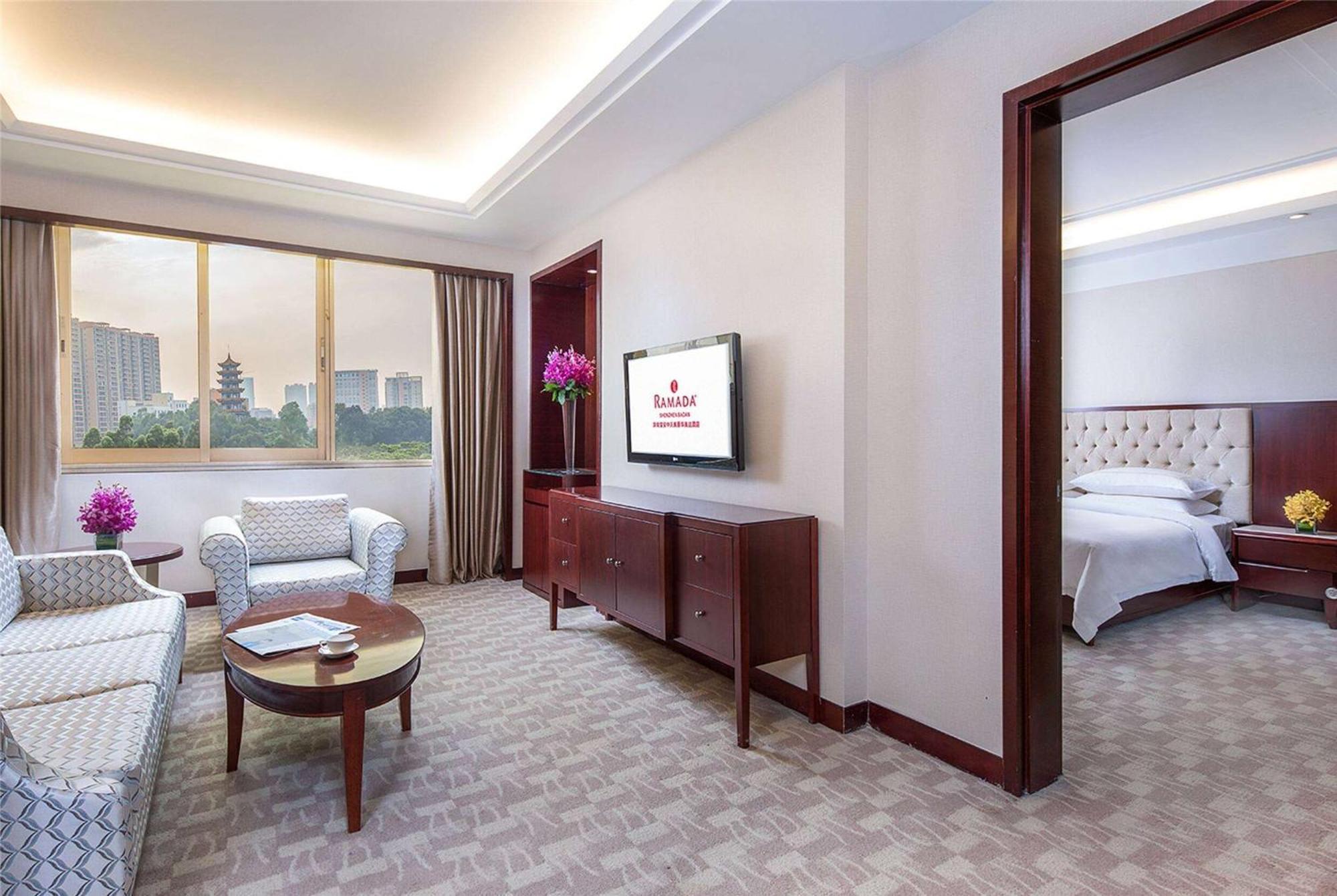 Hotel Ramada Shenzhen Baoan Exterior foto